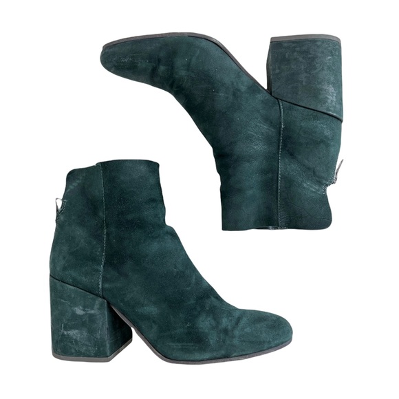 Lucky Brand Ravynn Suede Blocked Heel Ankle Booties Size 8.5M - Picture 2 of 16